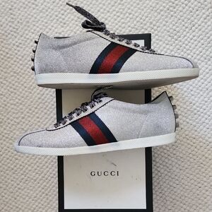 Gucci Men's Silver Glitter Sneakers with Red and Blue Stripes